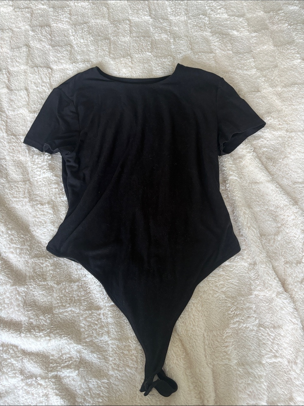 No Boundaries Black Thong Bodysuit Tee – Medium | Fitted & Flattering